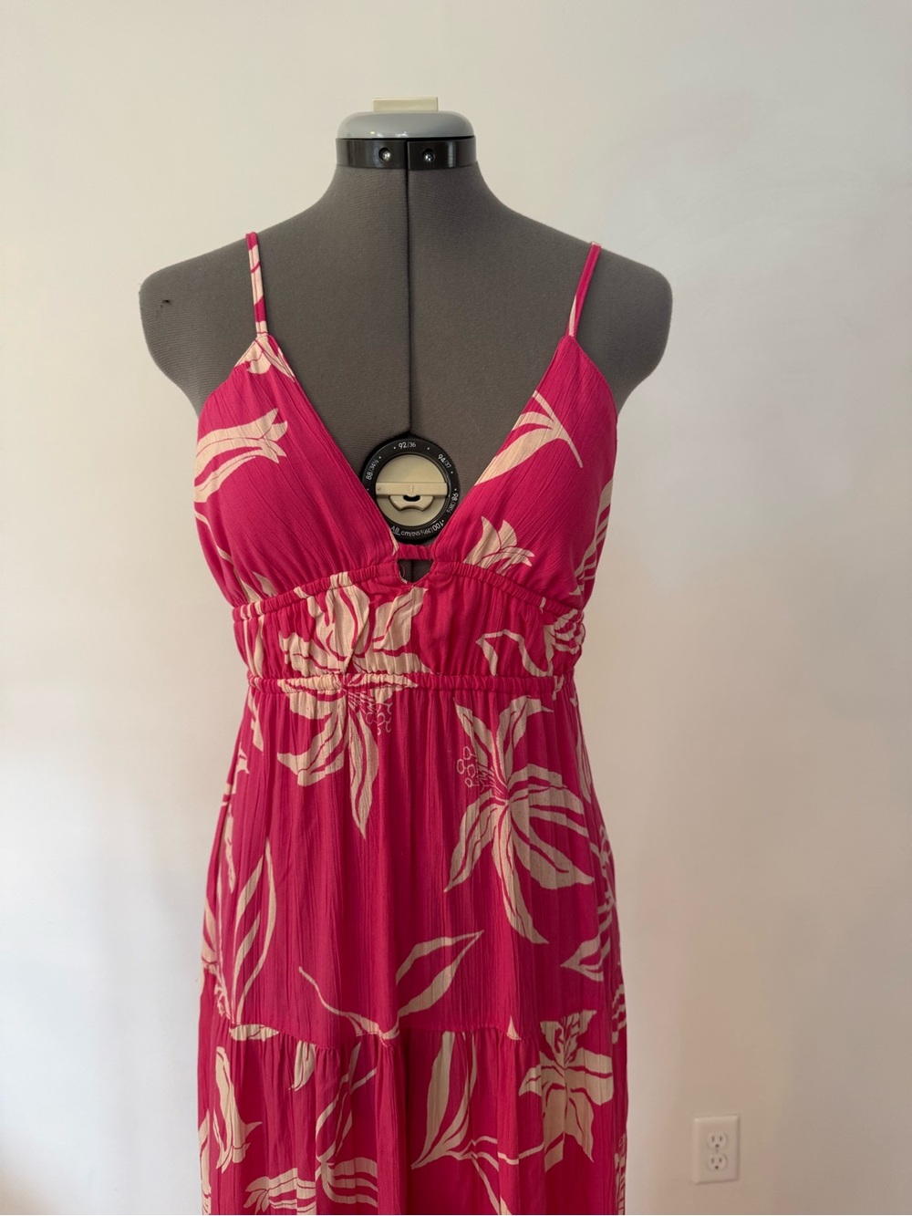 Women’s Pink Floral Maxi Dress - Sleeveless V-Neck - Picture 4 of 7